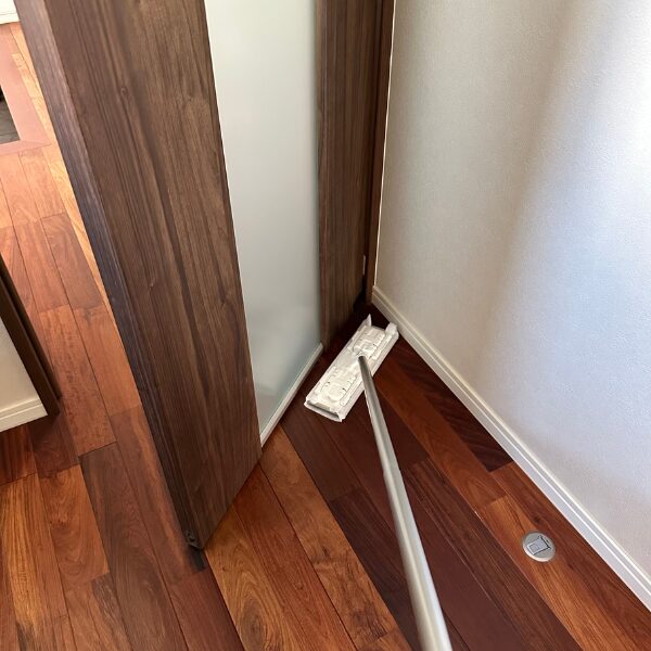 モップ掃除画像